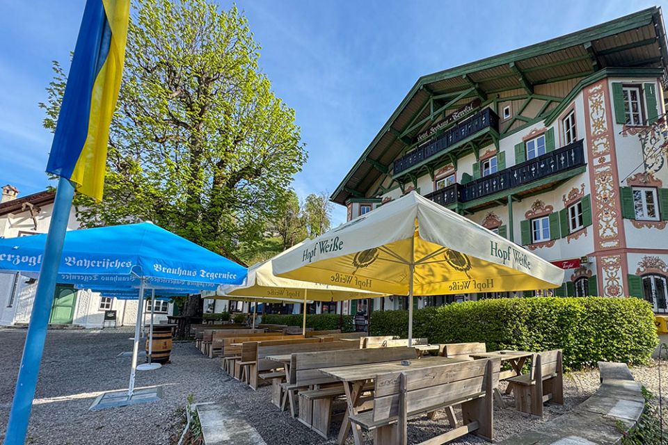 Biergarten und Terrasse im Xaver Restaurant + Bar im Terofal in Schliersee