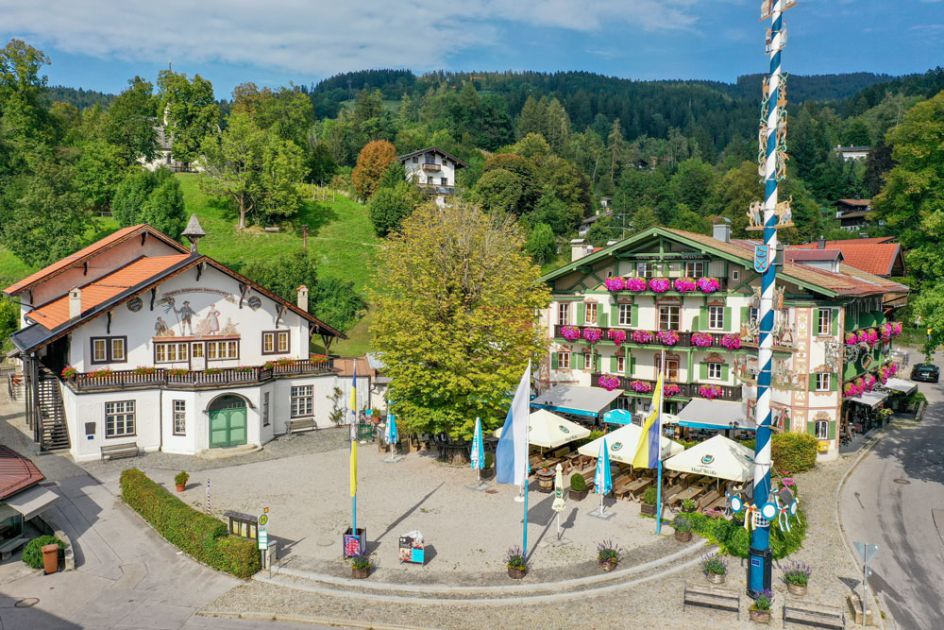 Biergarten und Terrasse im Xaver Restaurant + Bar im Terofal in Schliersee